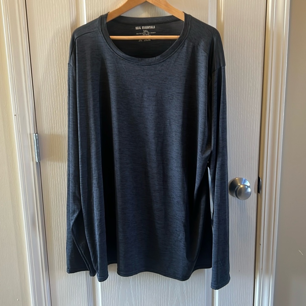 Men’s long sleeve Real Essentials tee shirt 3Xl